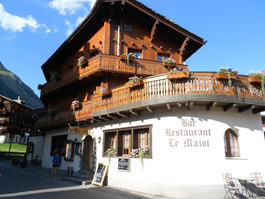 Mazot Zermatt Hotel Exterior foto
